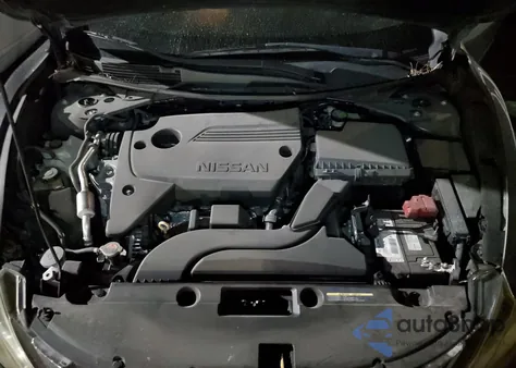 2016 Nissan Altima 2.5 из США, поврежденный, VIN 1N4AL3APXGC273471